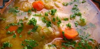Ciorbă oltenescă cu praz