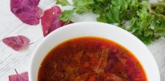 Borș moldovenesc de găină