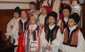 Obiceiuri din străbuni păstrate și azi de Crăciun în Banat