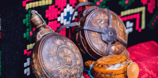 Pălinca- cum se prepară licoarea la români