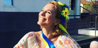 Andreea Esca își ia energia dintr-un sat de la poalele Munților Făgăraș