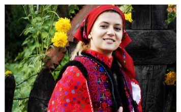 Amalia Enache: „Portul din Ținutul Pădurenilor e cel mai frumos, după părerea mea”