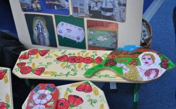 Rodica Dilganu și dragostea pentru pictura pe lemn