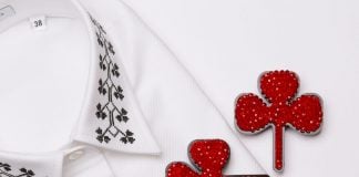 Colecție unicat de broșe cu motive românești, creată la an aniversar de Alisia Enco