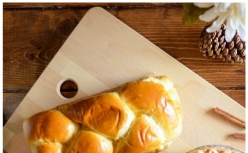 Cozonac cu nucă- rețeta din Moldova